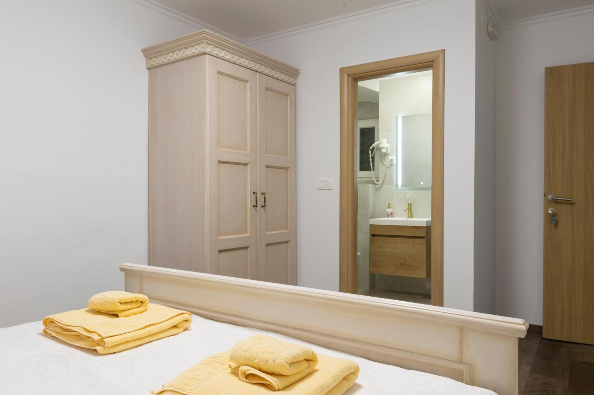 Split Varos Inn Dış mekan fotoğraf