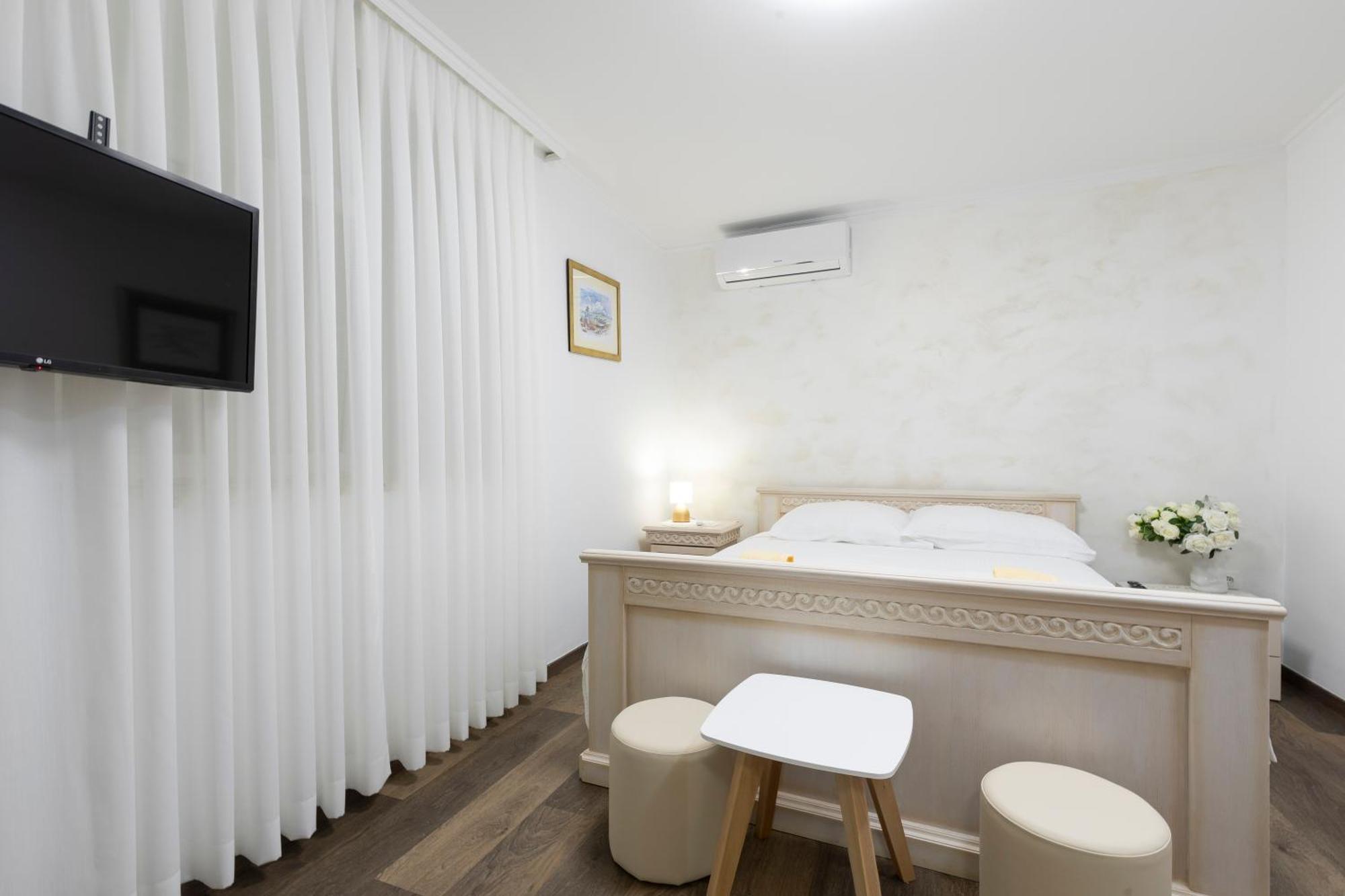 Split Varos Inn Dış mekan fotoğraf