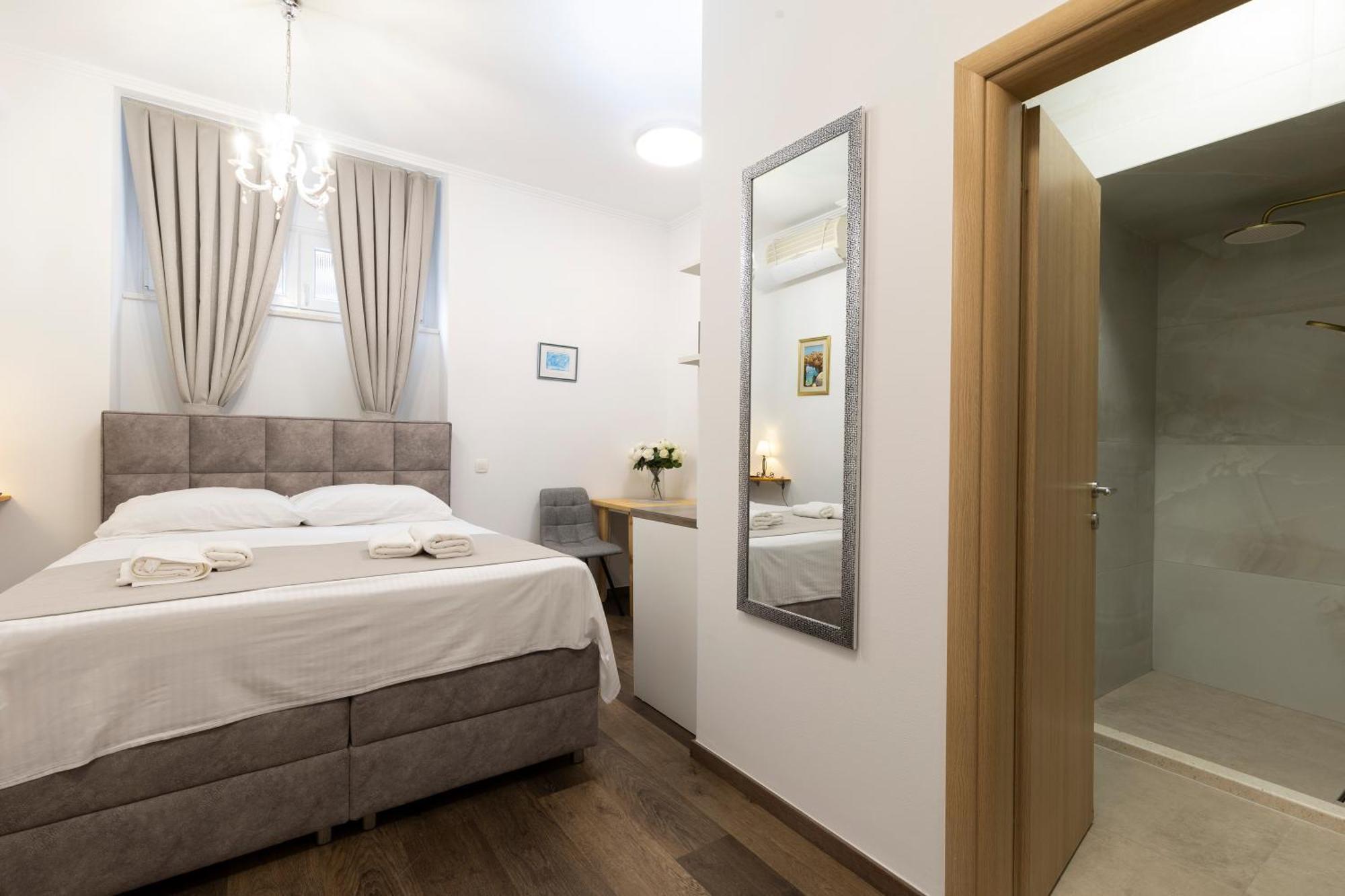Split Varos Inn Dış mekan fotoğraf