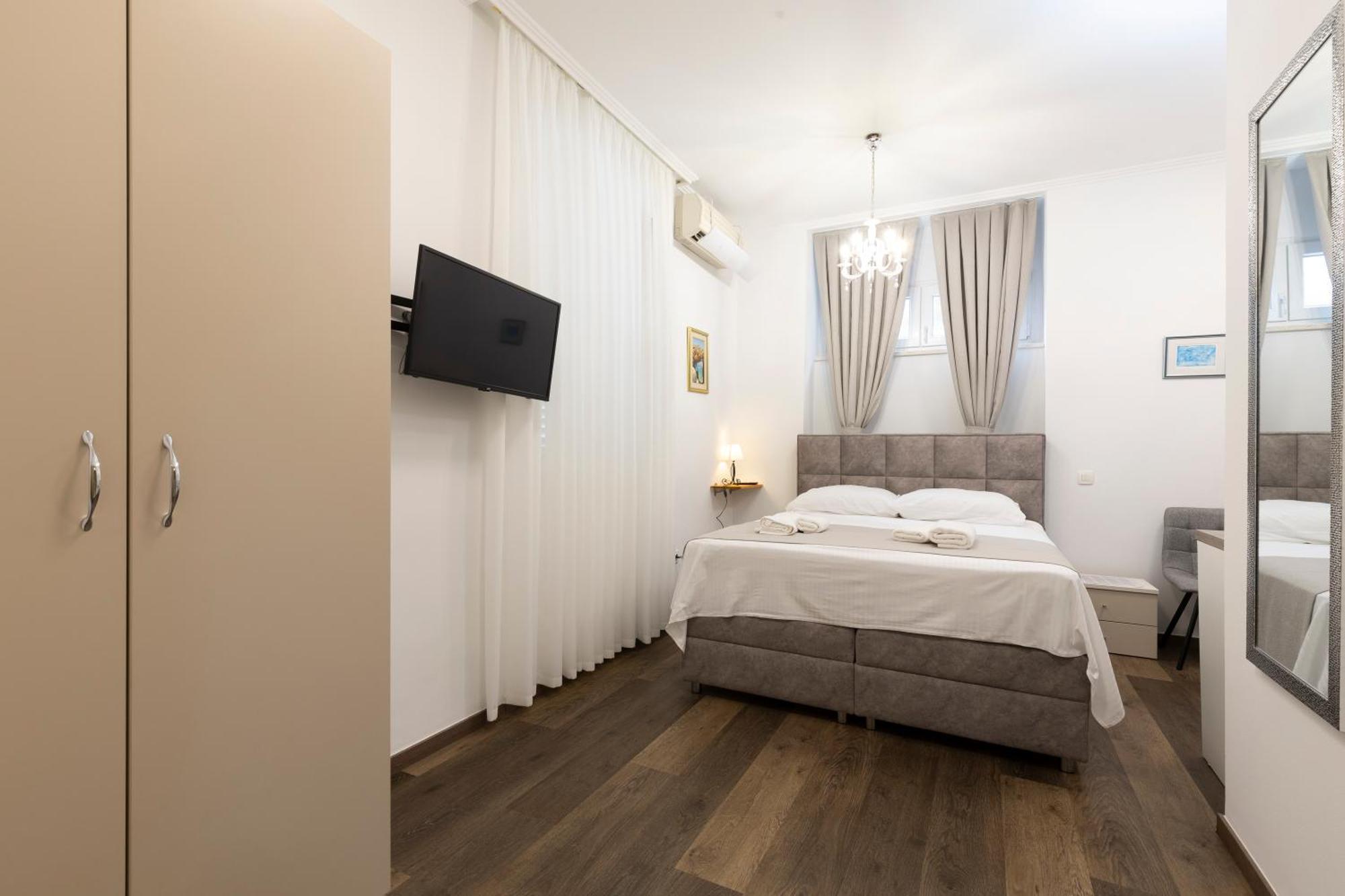Split Varos Inn Dış mekan fotoğraf