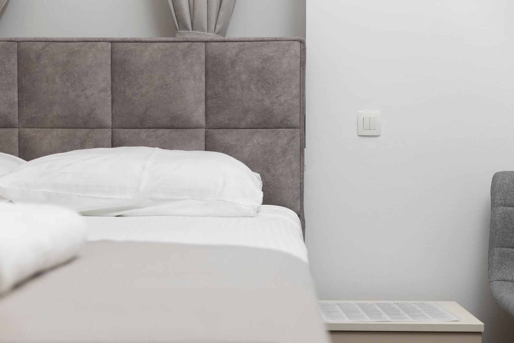 Split Varos Inn Dış mekan fotoğraf